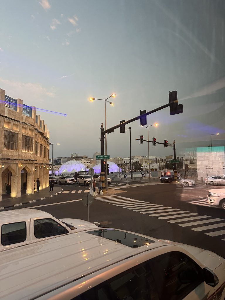 A Doha Layover Guide: Beautiful Scenes, Culture & Conversation doha layover guide
