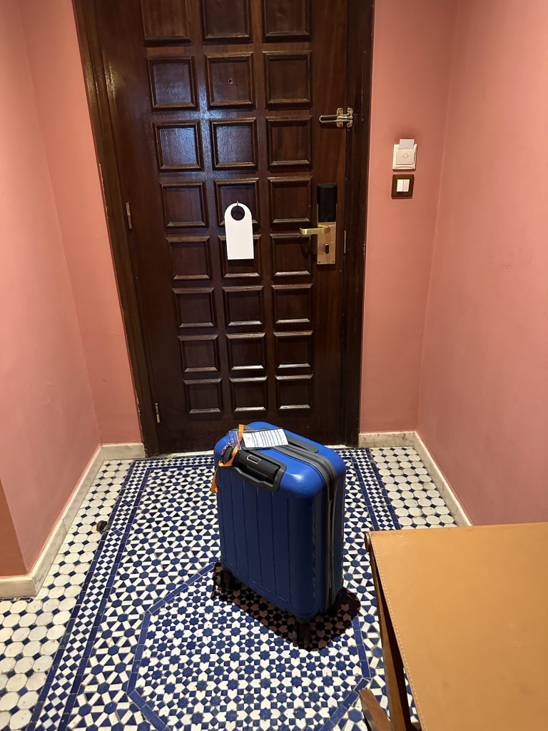 Why I Don’t Buy New Outfits for Every Trip img 8030