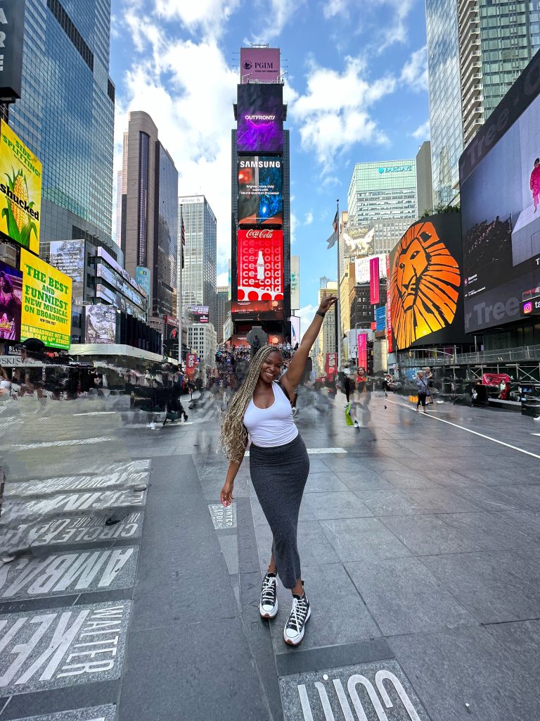 Should You Make a Bucket List Travel Destinations? Pros and Cons Black British babe in New York