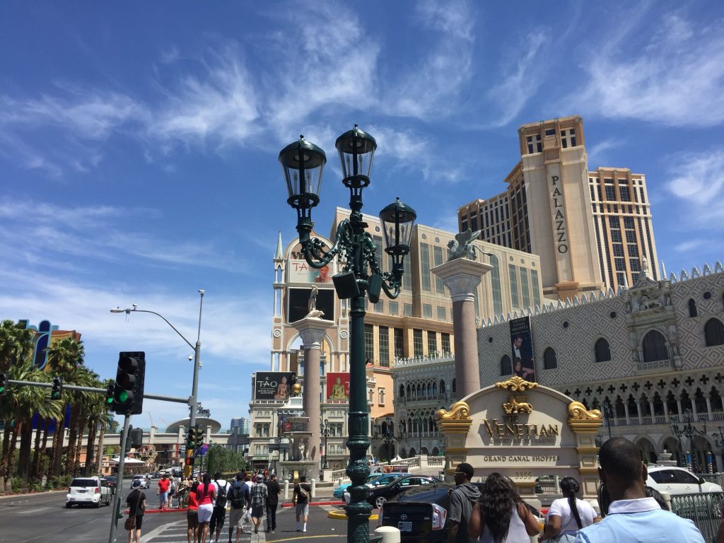 Las Vegas Solo Travel: Hard Lessons in Confidence & Independence img 2965 original