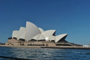 Sydney on a Student Budget: How to Explore Australia Cheaply student travel Australia