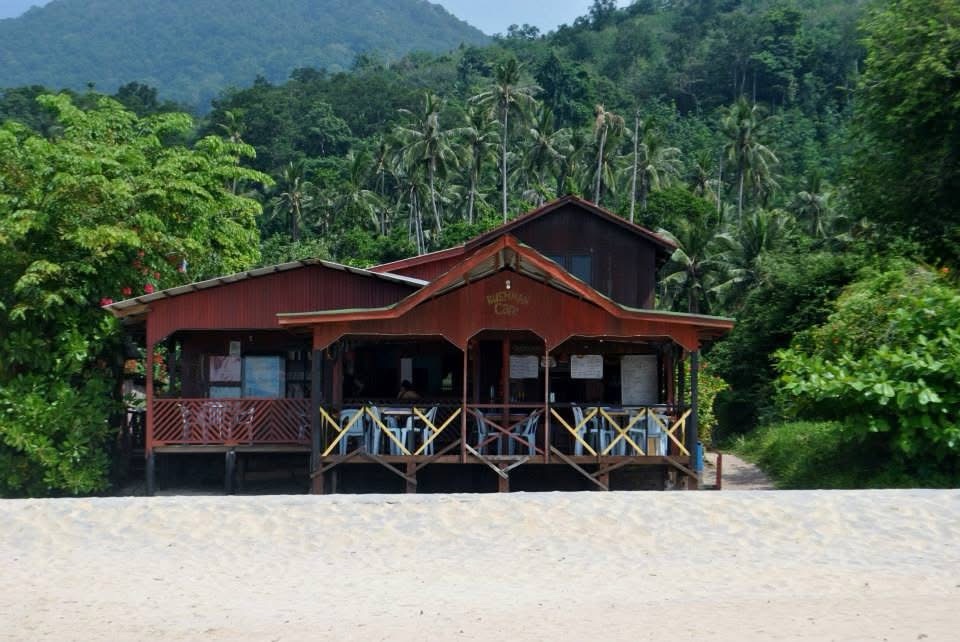 5 Days in Tioman Island (Malaysia): What to Expect on This Hidden Gem shack style accommodation in Tioman
